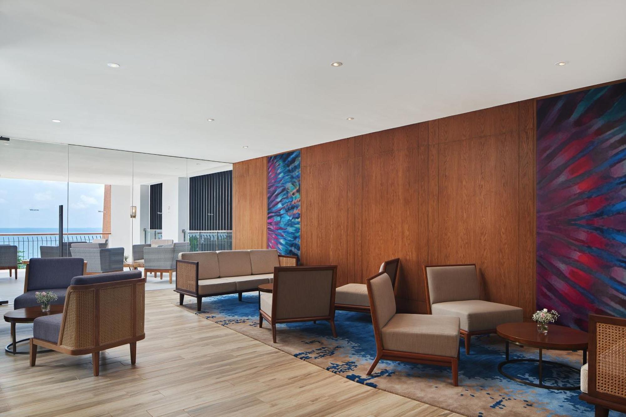 The Westin Desaru Coast Resort Bagian luar foto The lounge at the airport