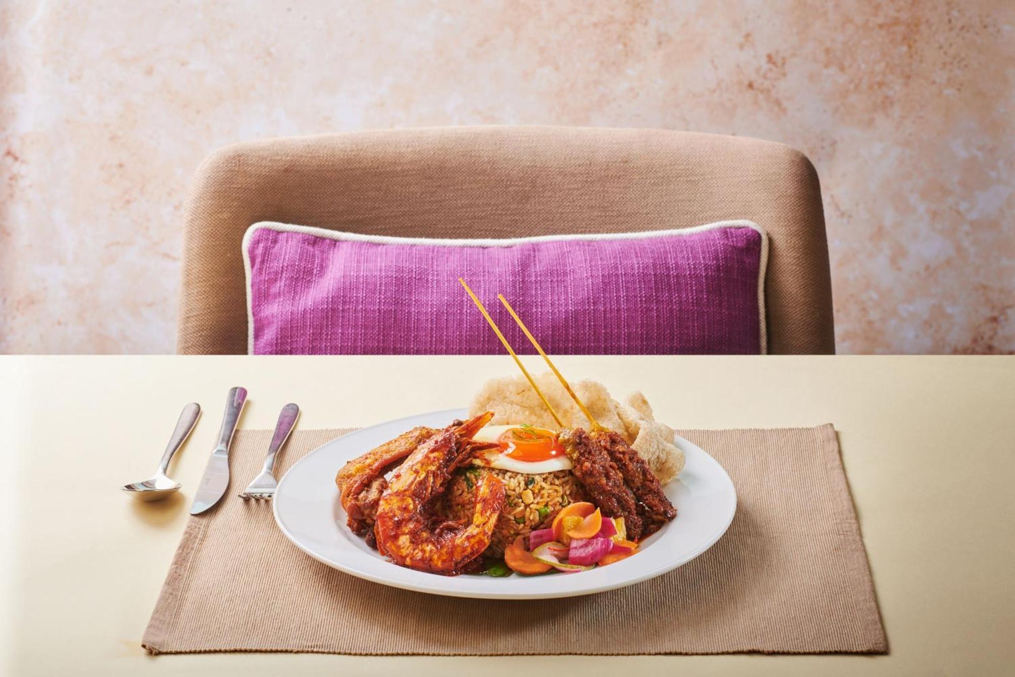 The Westin Desaru Coast Resort Bagian luar foto A plate of nasi kandar